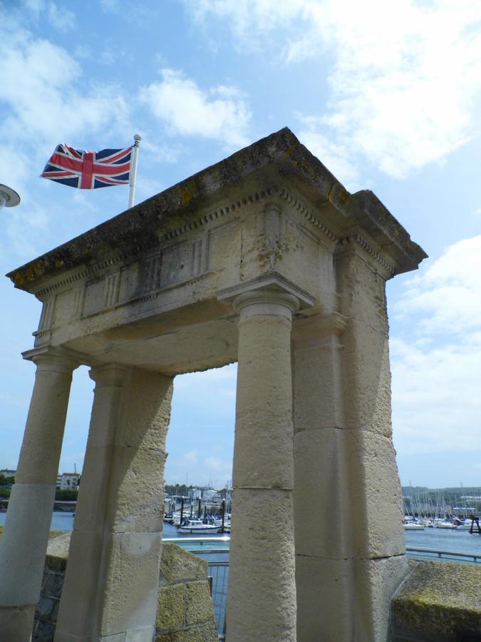 شقة بلايموث  في Sutton Harbour House المظهر الخارجي الصورة